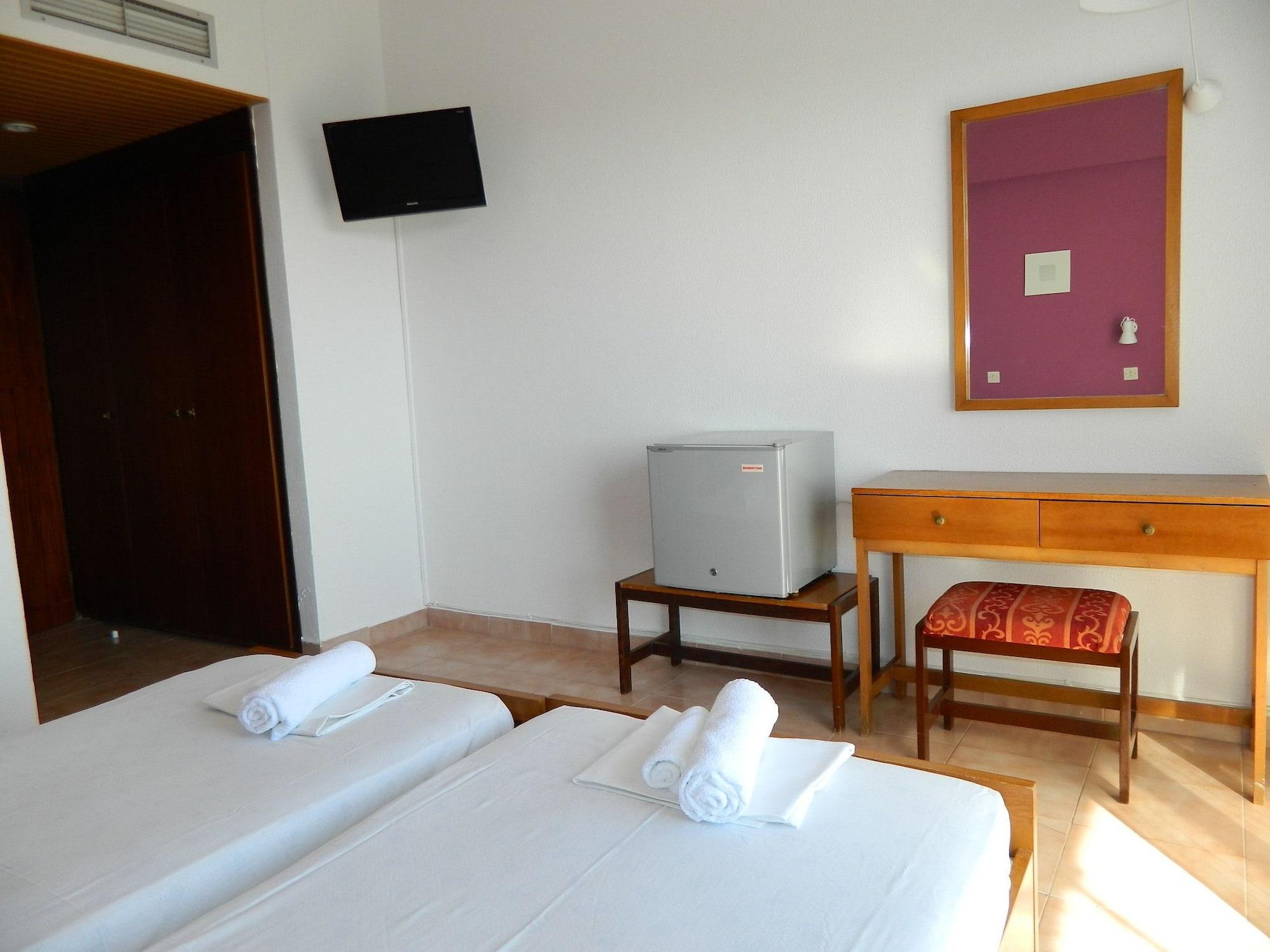Telhinis Hotel & Apartments Faliraki Luaran gambar