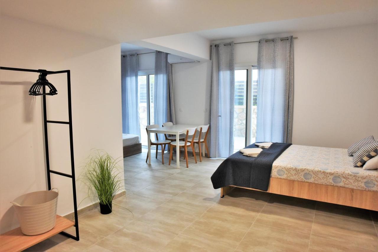 Telhinis Hotel & Apartments Faliraki Luaran gambar