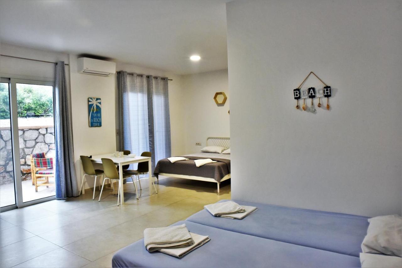 Telhinis Hotel & Apartments Faliraki Luaran gambar