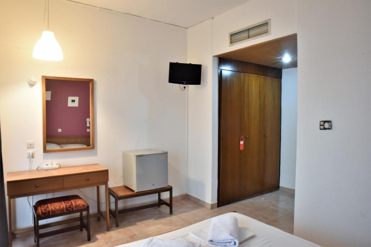 Telhinis Hotel & Apartments Faliraki Luaran gambar